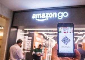 Reuters: Amazon lansează noi Kindle-uri